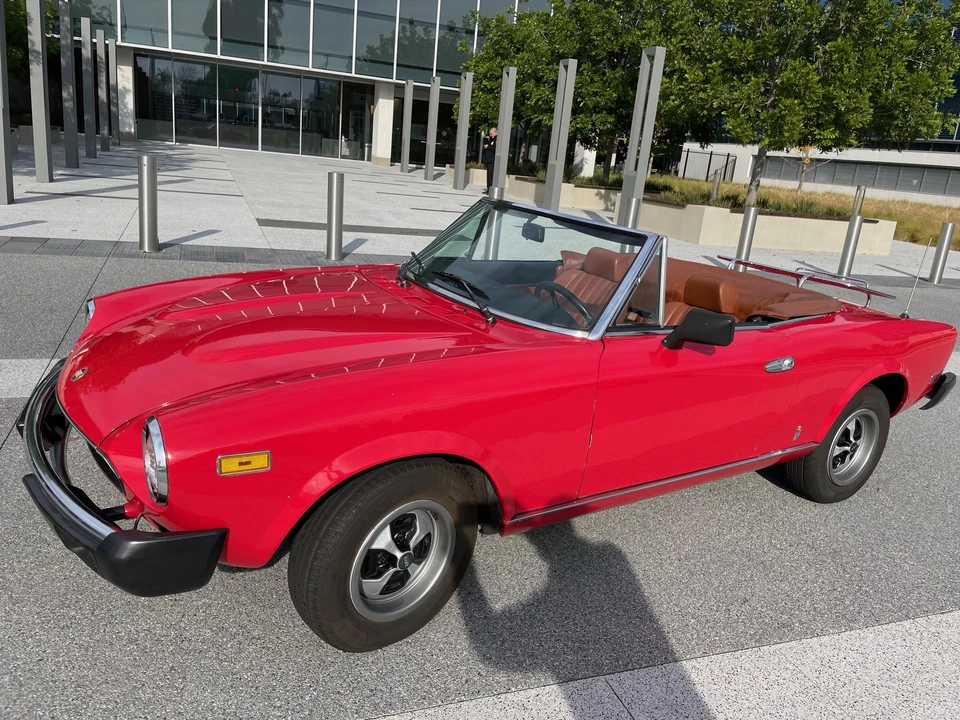 1979 Fiat 124 Sport Spider - Image 15 of 31