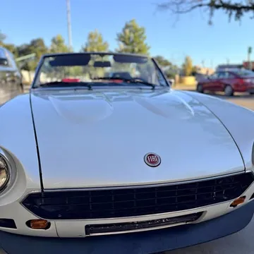 1979 Fiat 124 Spider Classica
