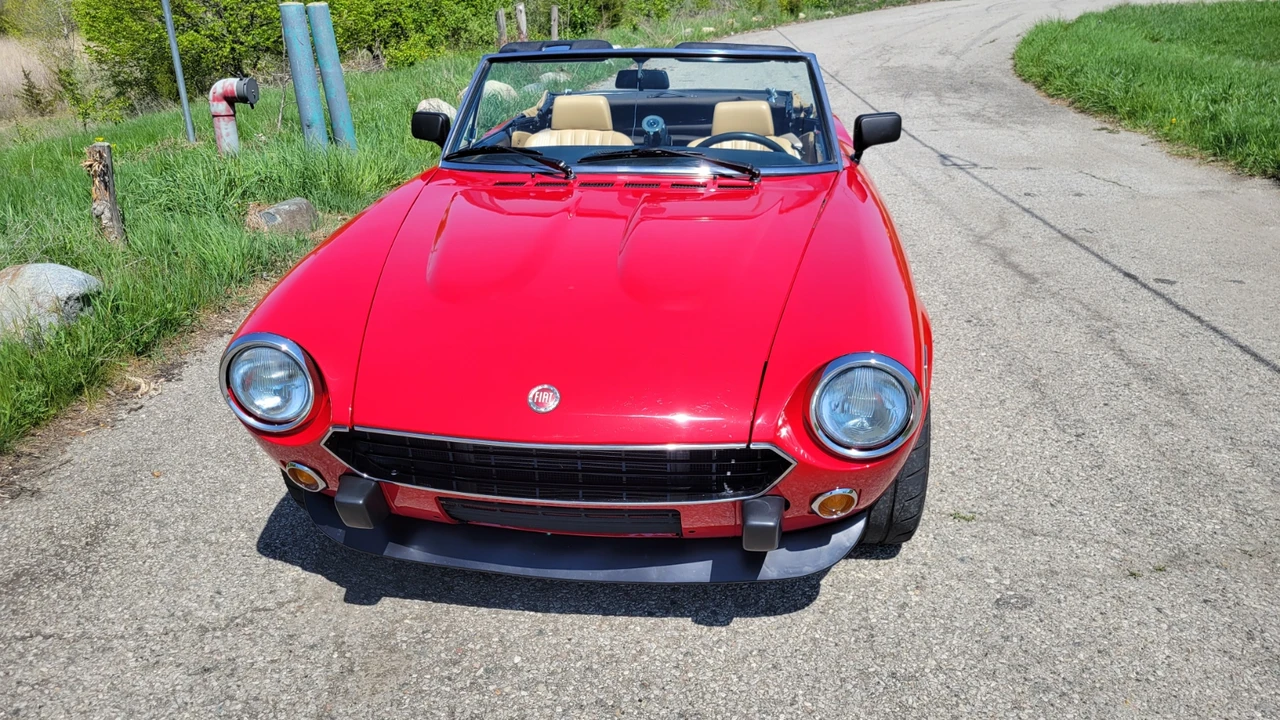 1979 Fiat 124 Sport Spider - Image 4 of 31