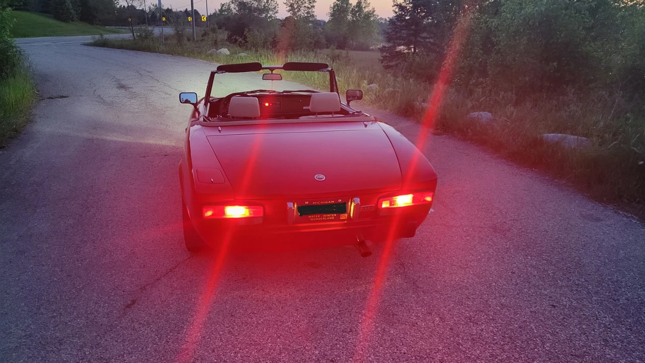 1979 Fiat 124 Sport Spider - Image 14 of 31
