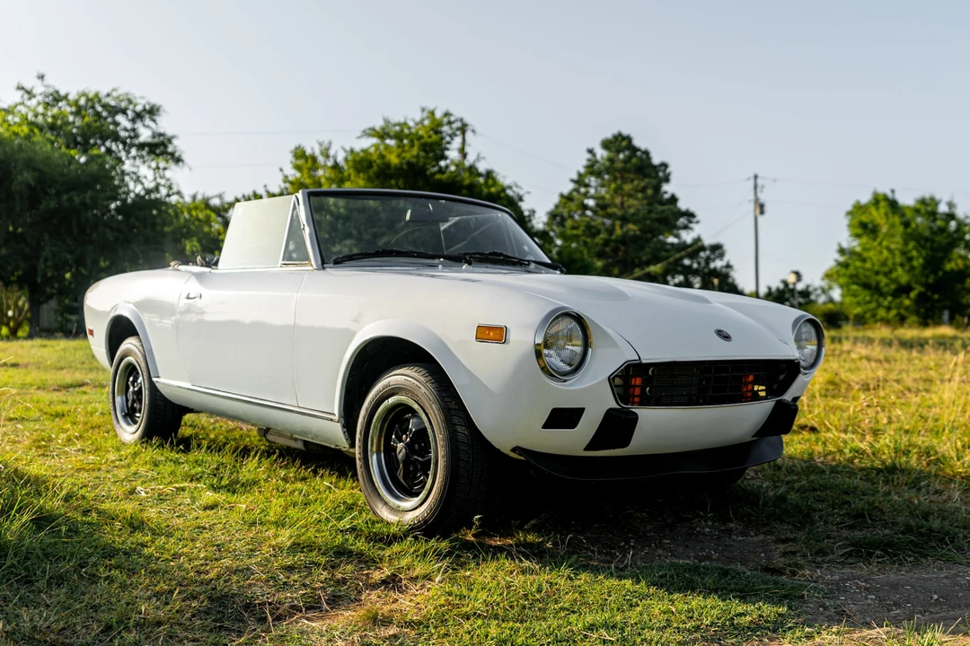 1979 Fiat 124 Sport Spider - Image 4 of 31