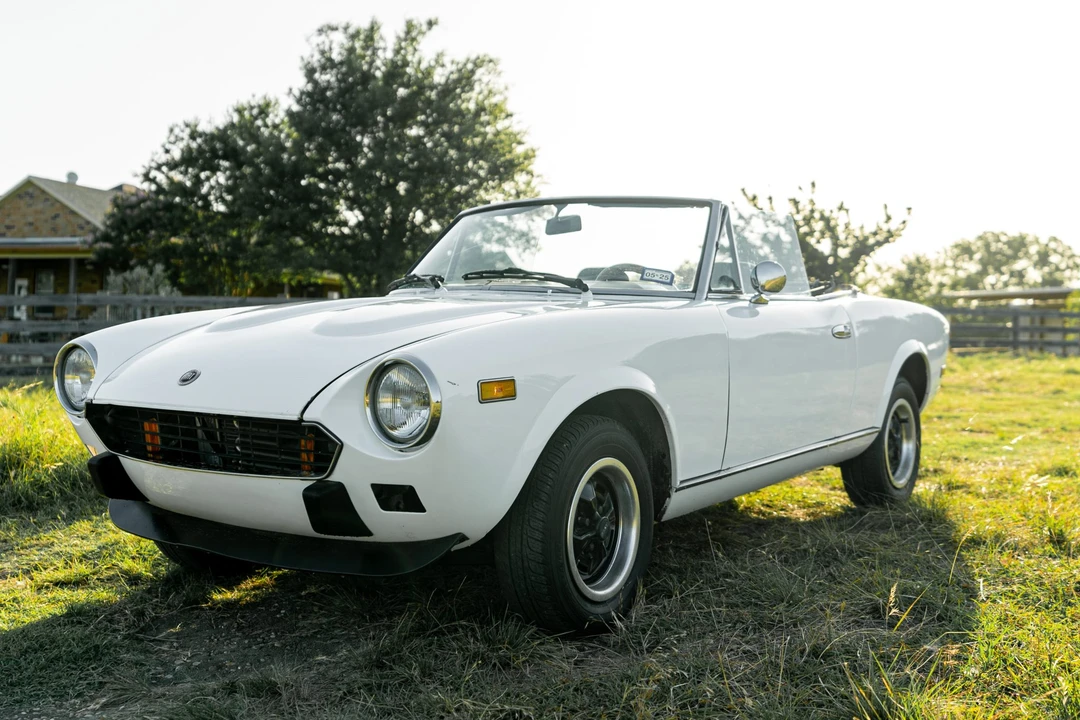 1979 Fiat 124 Sport Spider - Image 2 of 31