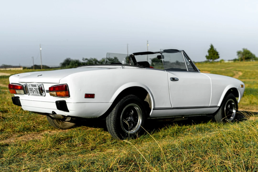 1979 Fiat 124 Sport Spider - Image 6 of 31