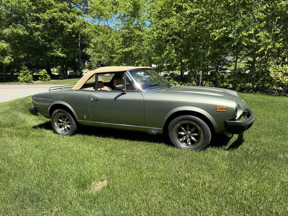 1979 Fiat 124 Sport Spider - Image 23 of 31