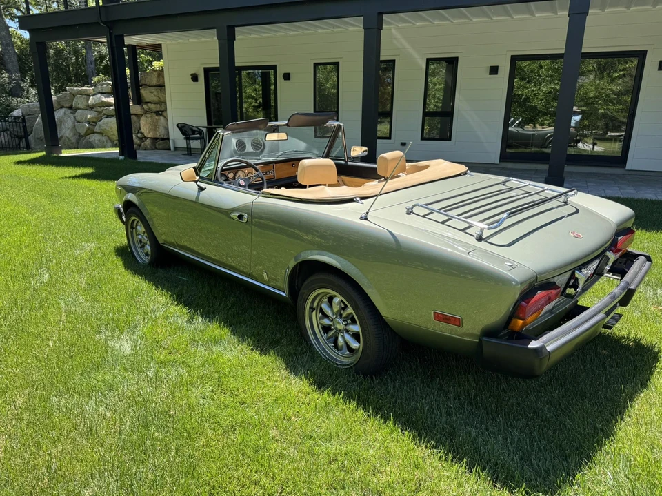 1979 Fiat 124 Sport Spider - Image 22 of 31