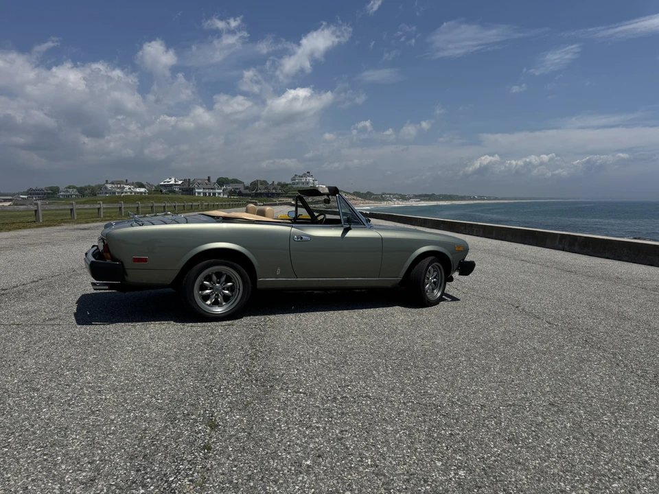 1979 Fiat 124 Sport Spider - Image 12 of 31
