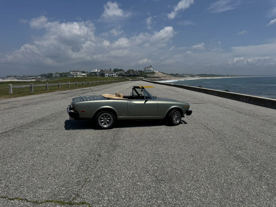 1979 Fiat 124 Sport Spider - Image 11 of 31