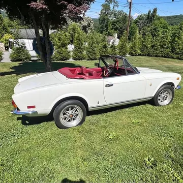 1979 Fiat 124 Spider 2000
