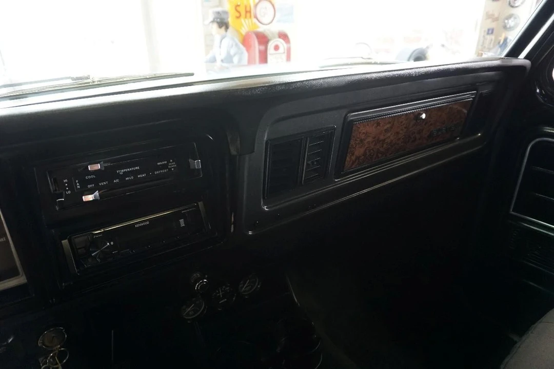 1979 Ford Bronco 2nd Gen - Image 25 of 31
