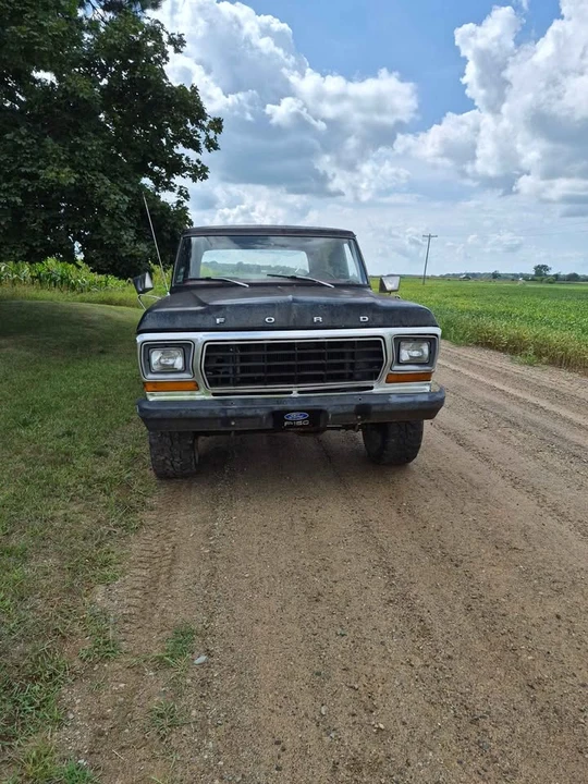 1979 Ford Bronco 2nd Gen - Image 2 of 8