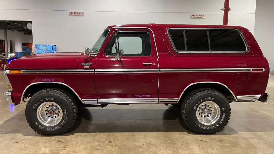 1979 Ford Bronco 2nd Gen - Image 2 of 14