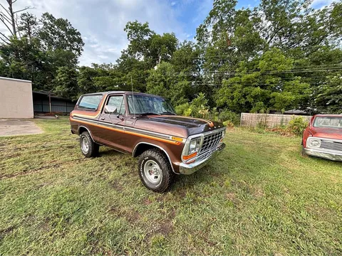1979 Ford Bronco Sport Utility 2D