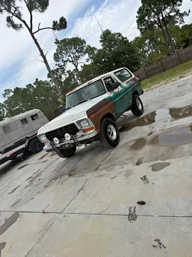 1979 Ford Bronco Sport Utility 2D