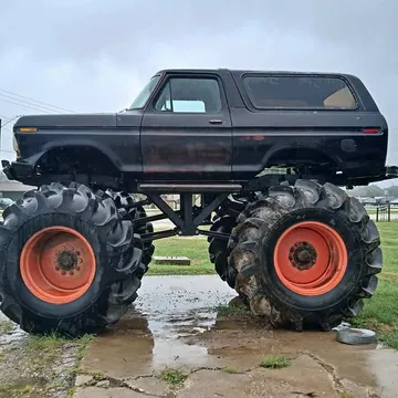 1979 Ford Bronco Sport Utility 2D
