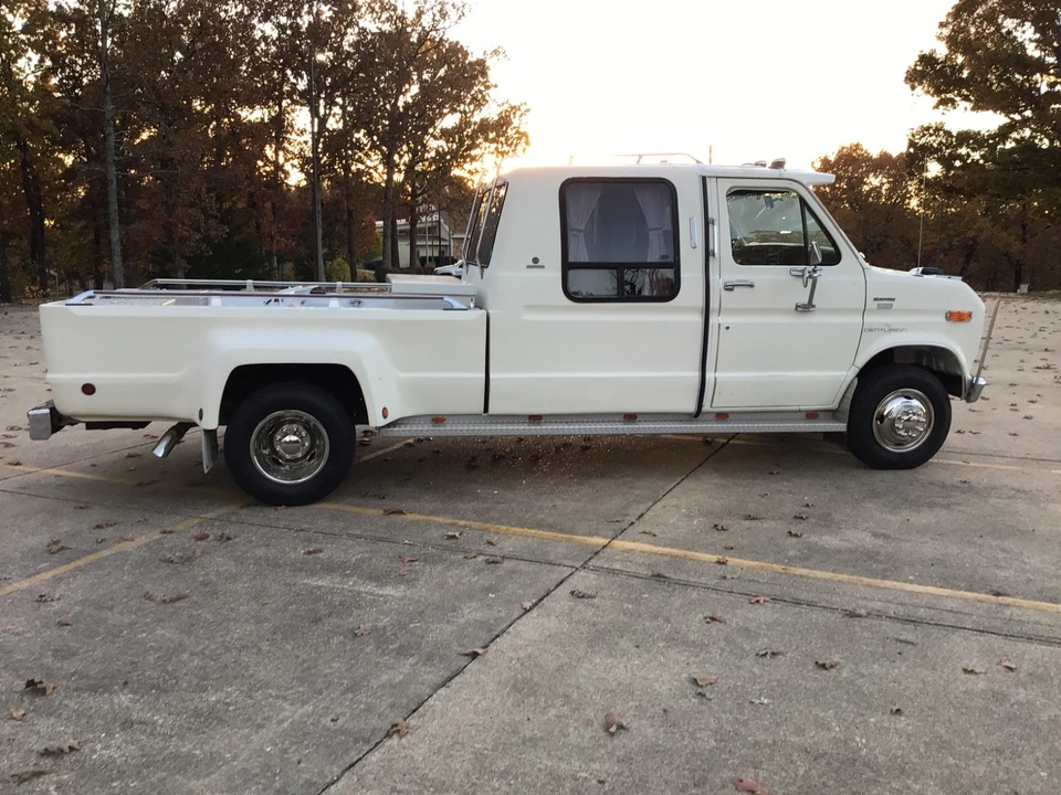 1979 Ford Econoline Van - Image 4 of 21