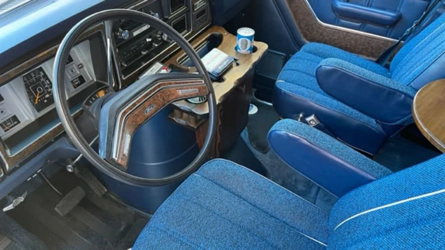 1979 Ford Econoline Van - Image 5 of 13
