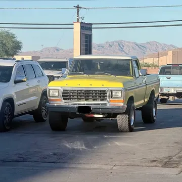 1979 Ford F-150 4x4 Short Bed