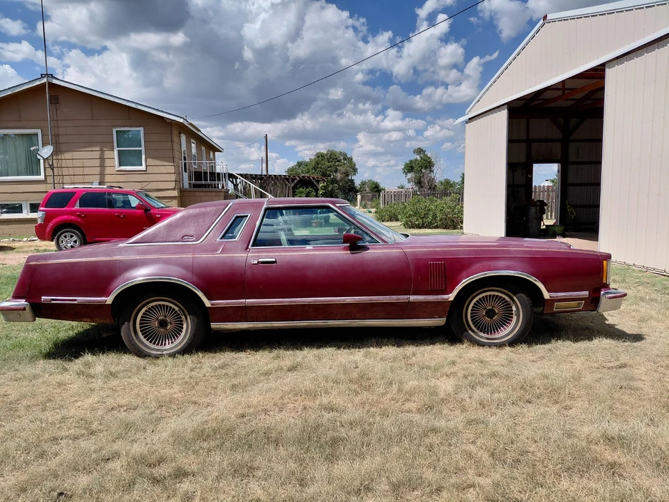 1979 Ford Thunderbird 7th Gen - Image 10 of 11