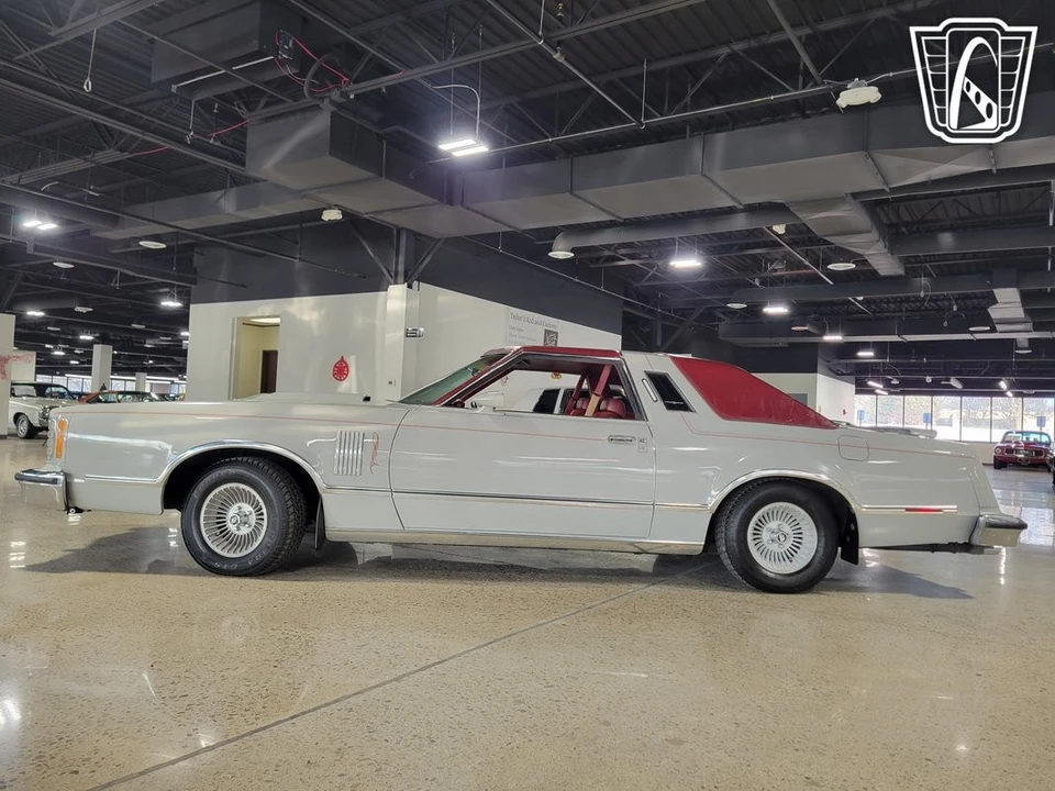 1979 Ford Thunderbird 6th Gen - Image 7 of 12