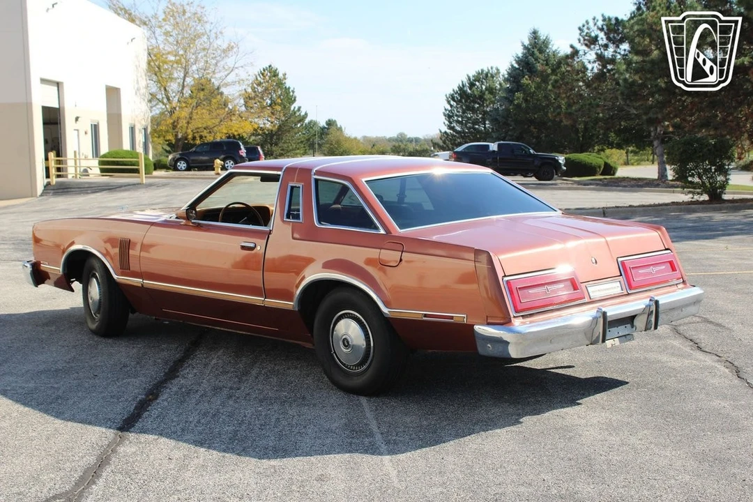 1979 Ford Thunderbird 7th Gen - Image 9 of 12