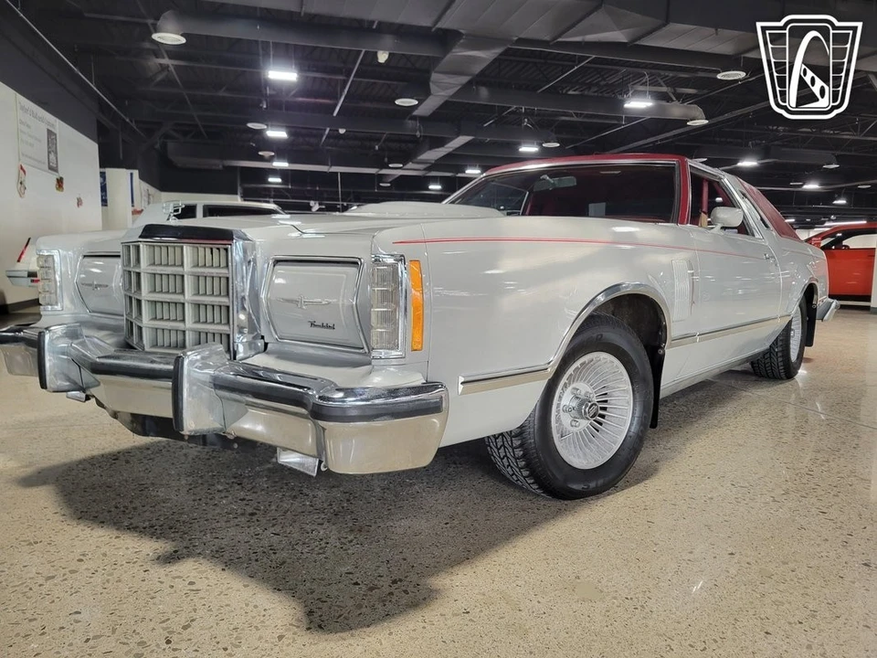 1979 Ford Thunderbird 6th Gen - Image 4 of 21