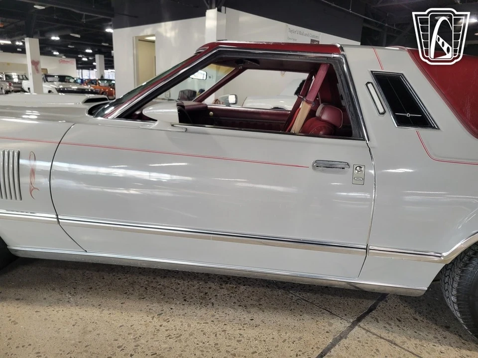 1979 Ford Thunderbird 6th Gen - Image 12 of 21