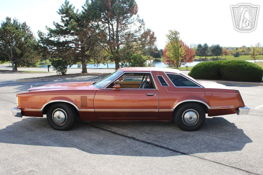 1979 Ford Thunderbird 7th Gen - Image 6 of 12