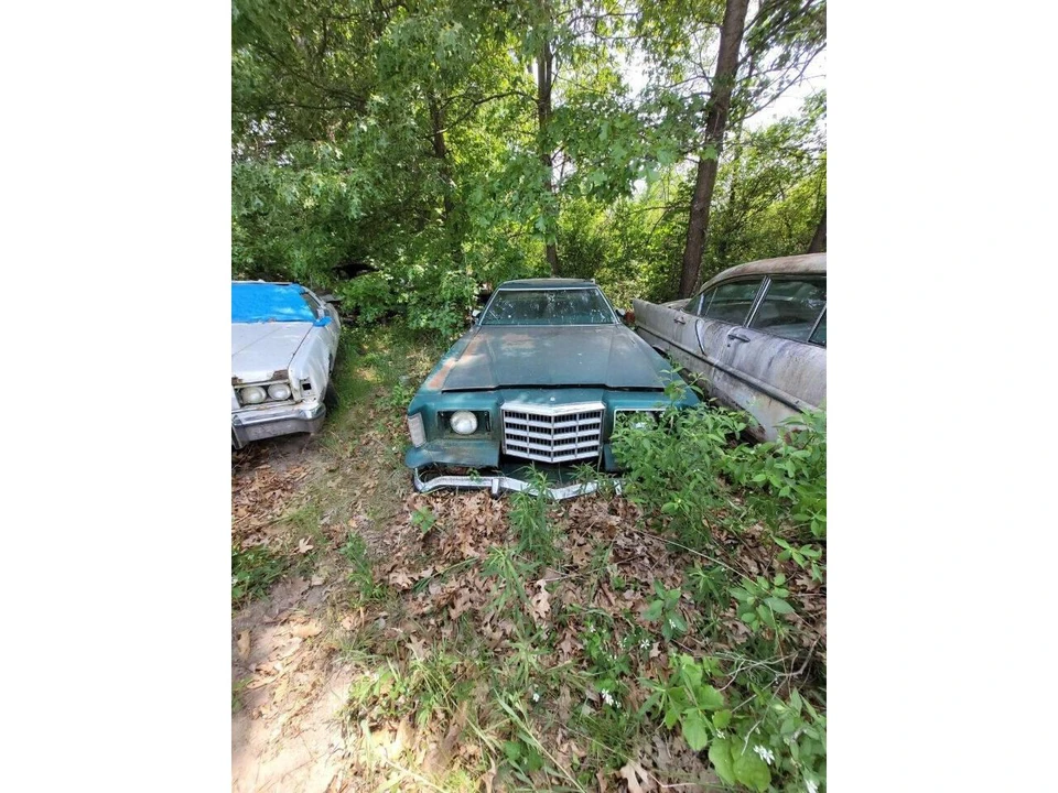 1979 Ford Thunderbird 7th Gen - Image 7 of 7