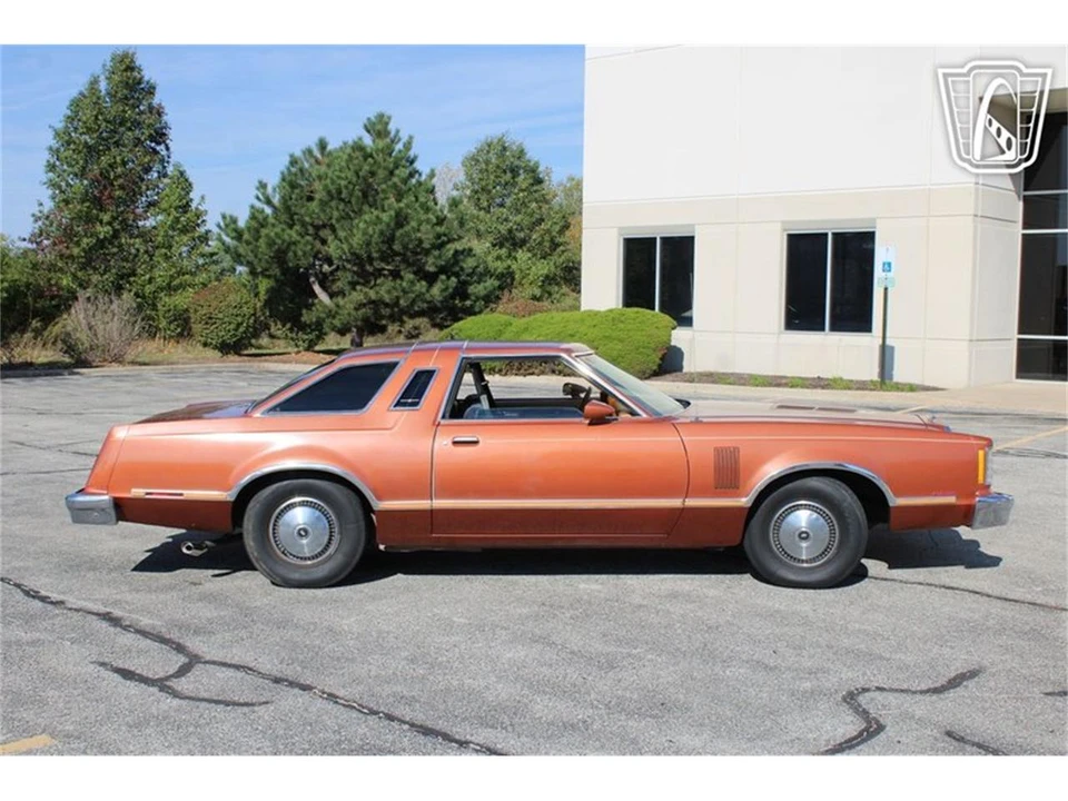 1979 Ford Thunderbird 7th Gen - Image 17 of 31