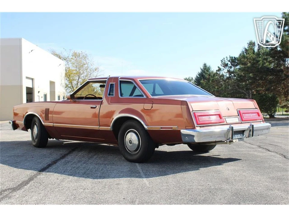 1979 Ford Thunderbird 7th Gen - Image 9 of 31