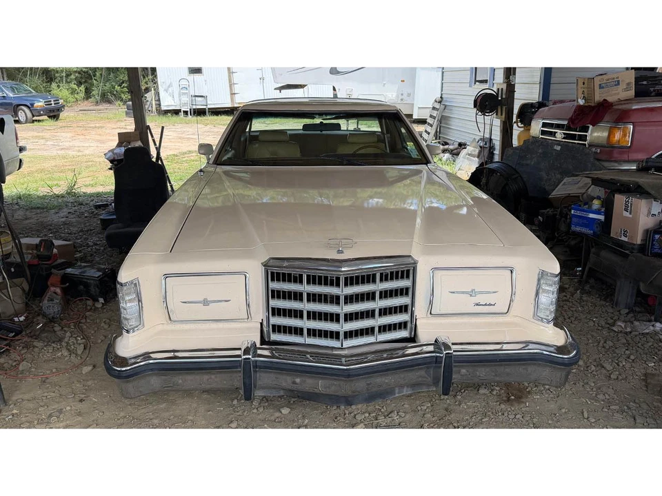 1979 Ford Thunderbird 7th Gen - Image 3 of 8