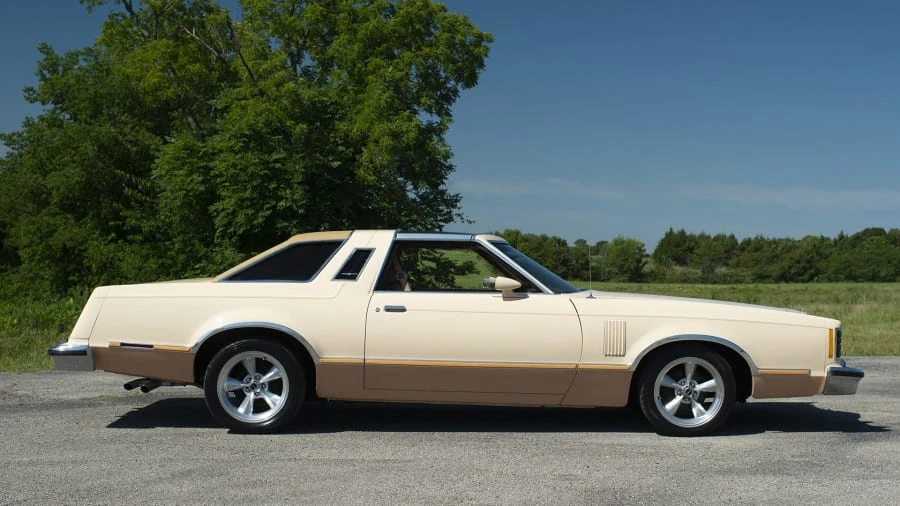 1979 Ford Thunderbird 7th Gen - Image 11 of 12