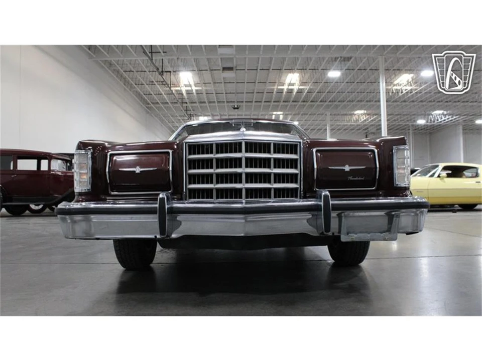 1979 Ford Thunderbird 7th Gen - Image 18 of 31