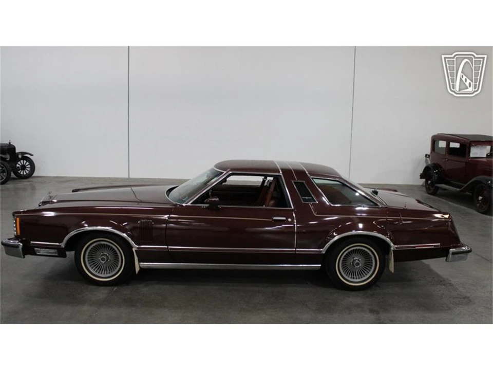 1979 Ford Thunderbird 7th Gen - Image 4 of 31