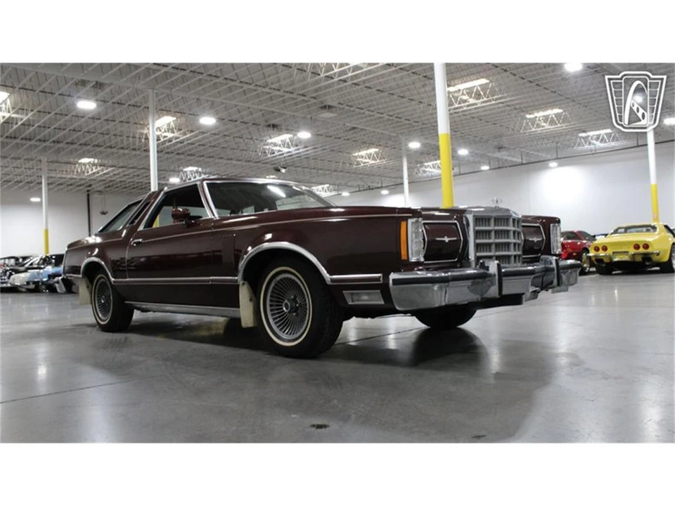 1979 Ford Thunderbird 7th Gen - Image 25 of 31