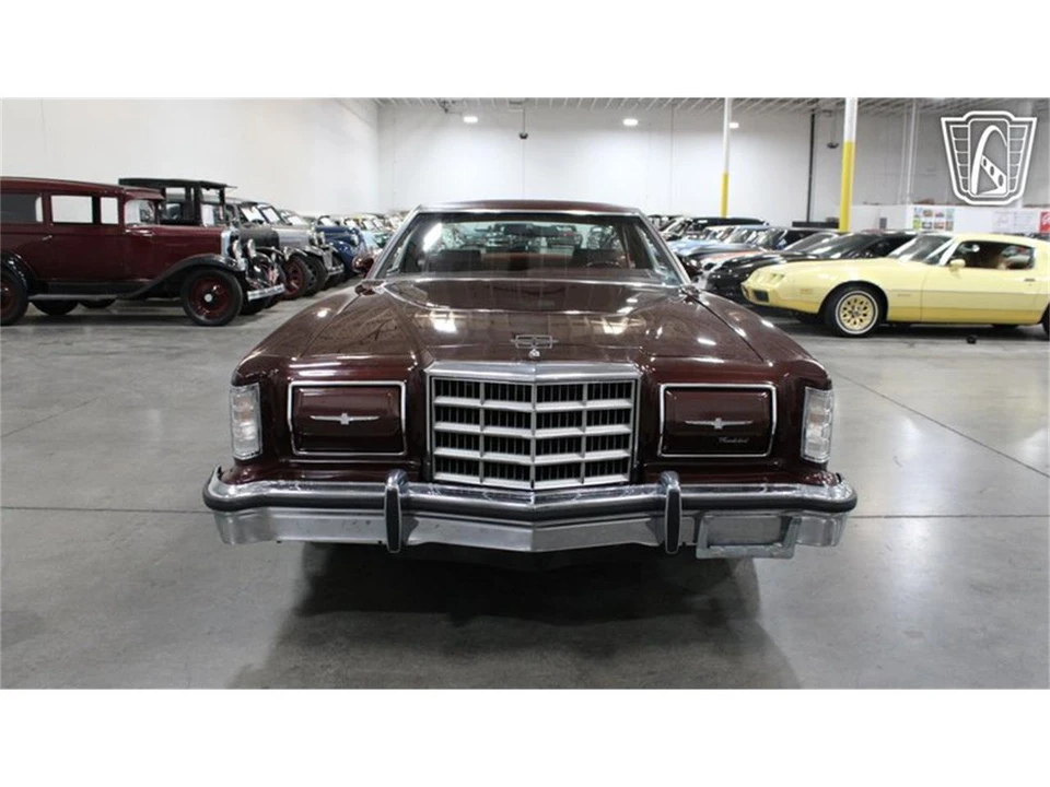 1979 Ford Thunderbird 7th Gen - Image 10 of 31