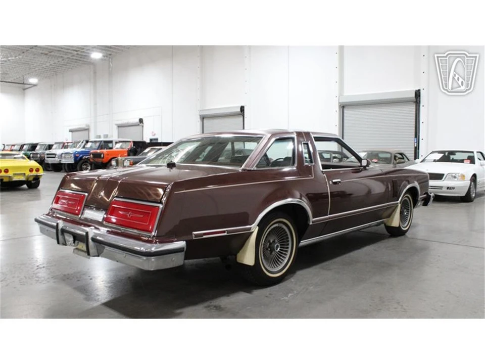 1979 Ford Thunderbird 7th Gen - Image 15 of 31