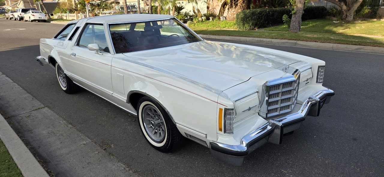 1979 Ford Thunderbird 7th Gen - Image 4 of 21