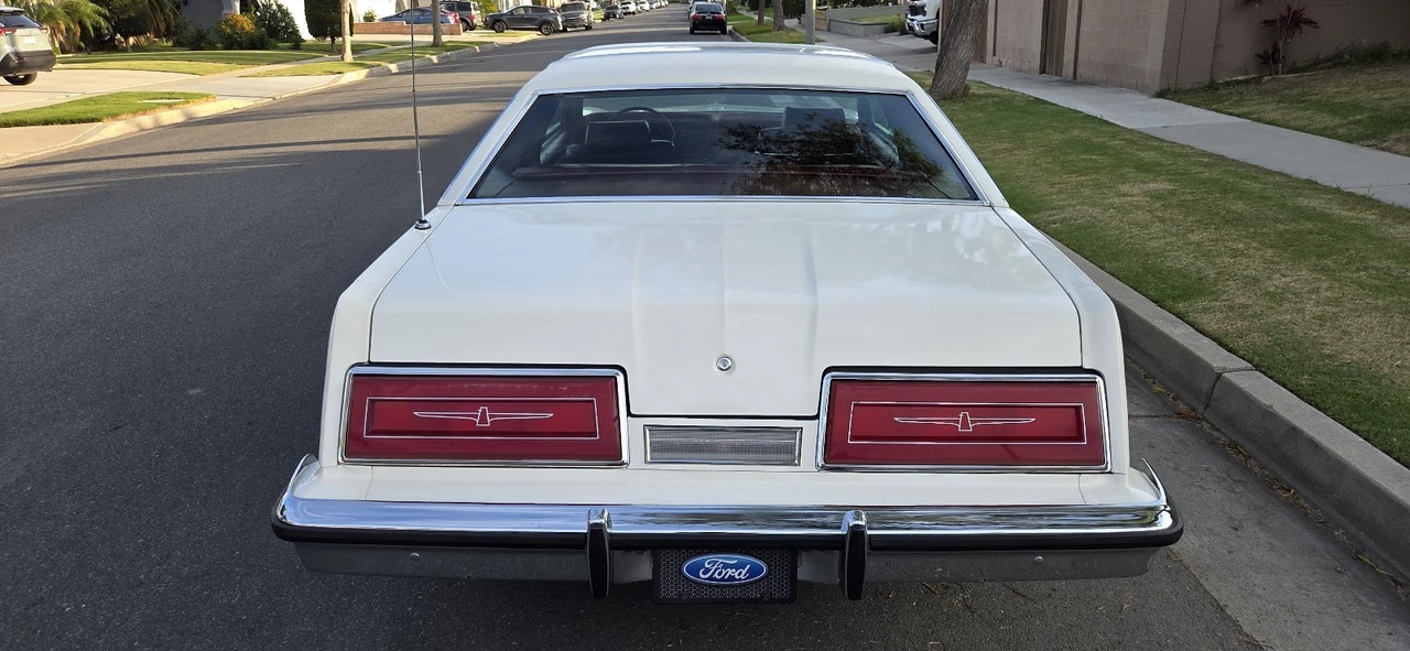 1979 Ford Thunderbird 7th Gen - Image 7 of 21
