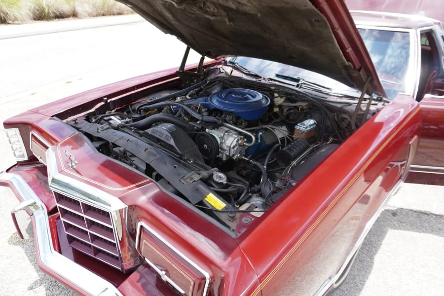 1979 Ford Thunderbird 7th Gen - Image 28 of 31