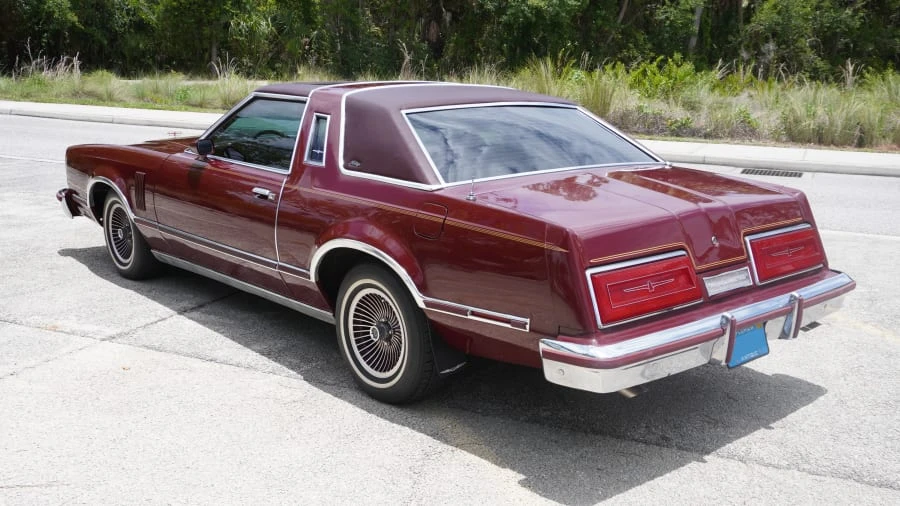 1979 Ford Thunderbird 7th Gen - Image 12 of 31