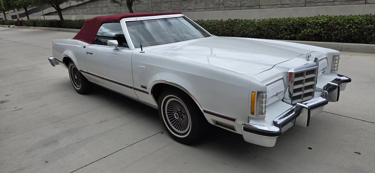 1979 Ford Thunderbird 6th Gen - Image 10 of 21
