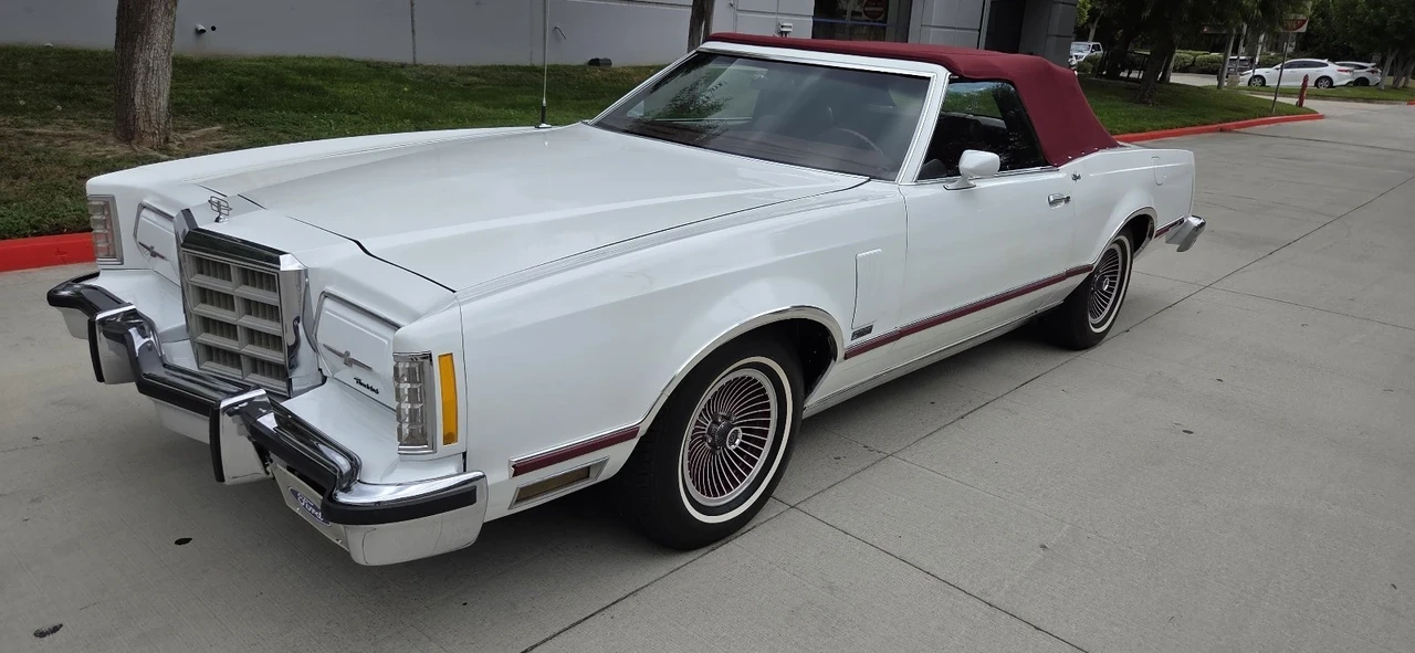 1979 Ford Thunderbird 6th Gen - Image 9 of 21