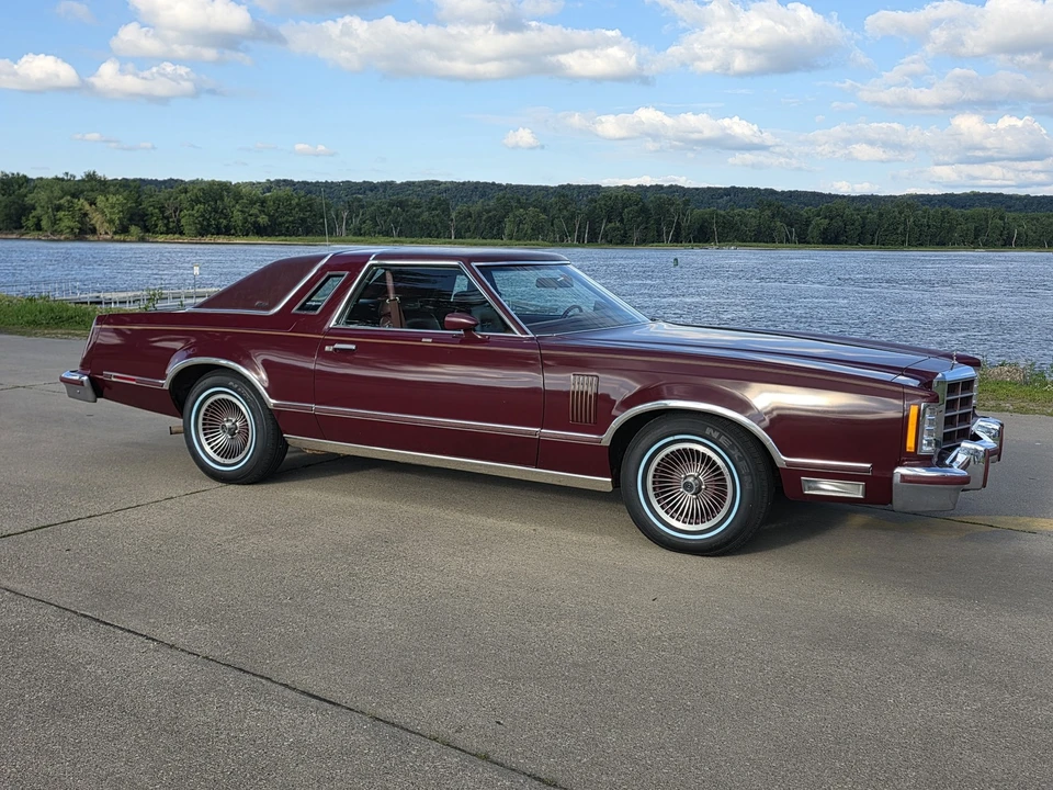 1979 Ford Thunderbird 7th Gen - Image 19 of 31