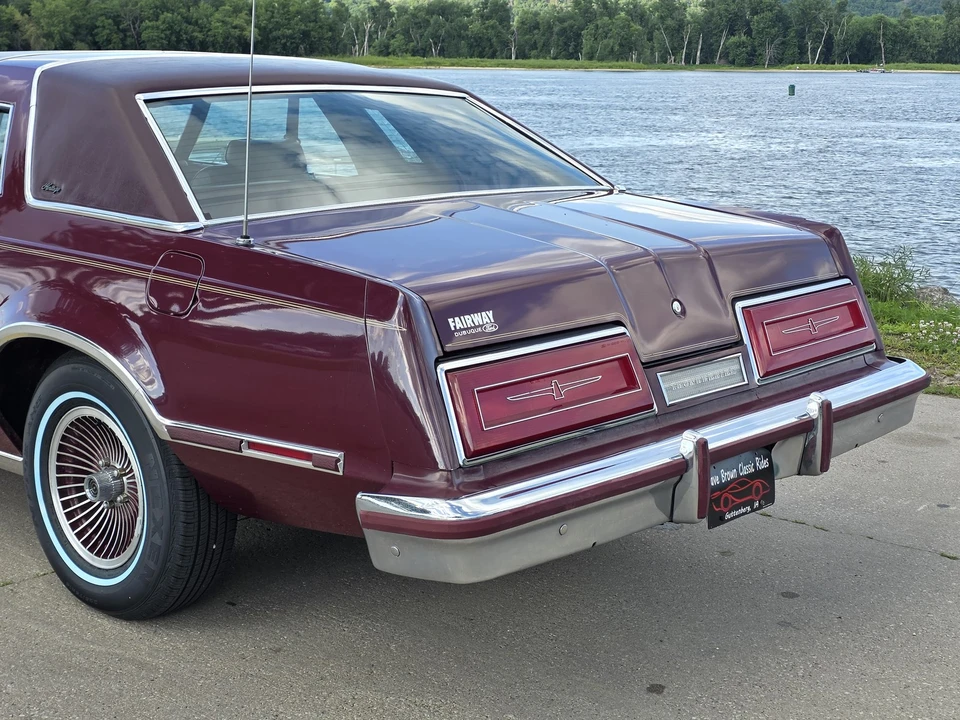 1979 Ford Thunderbird 7th Gen - Image 8 of 31