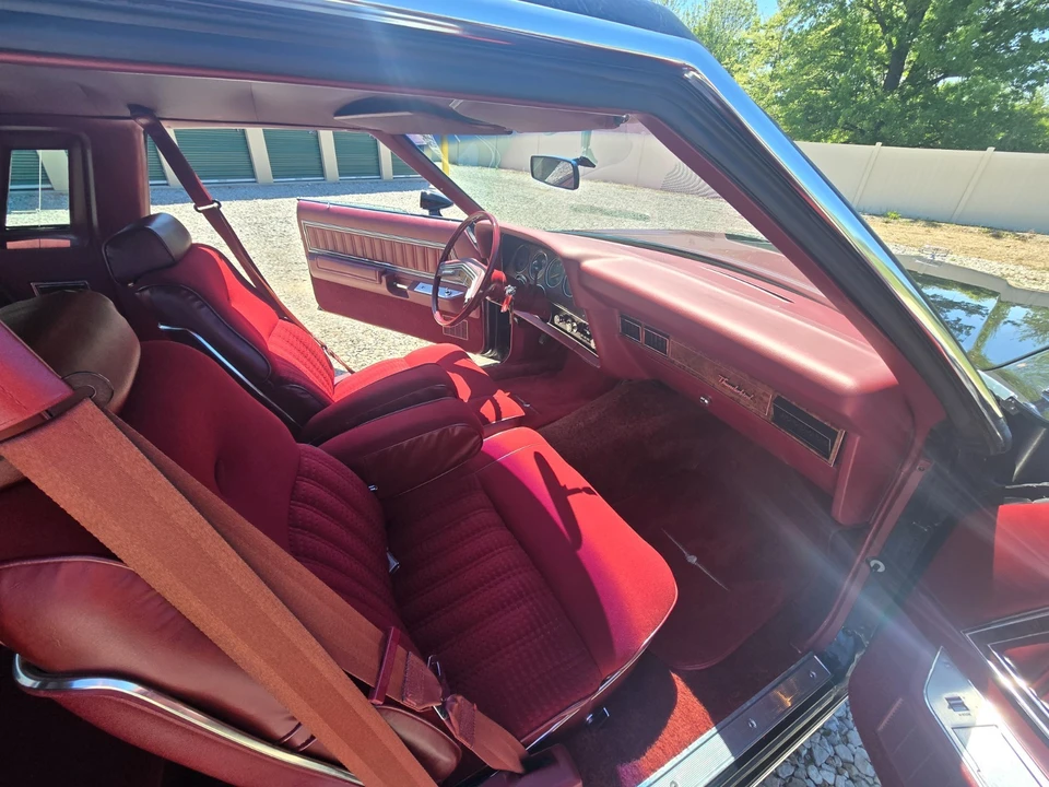 1979 Ford Thunderbird 7th Gen - Image 8 of 11