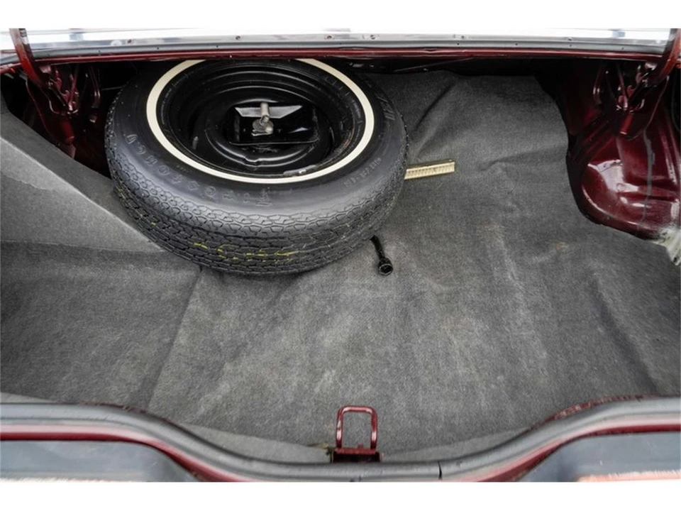 1979 Ford Thunderbird 7th Gen - Image 16 of 31