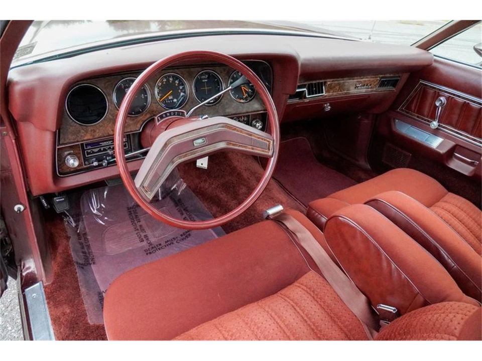 1979 Ford Thunderbird 7th Gen - Image 11 of 31
