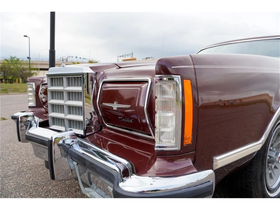 1979 Ford Thunderbird 7th Gen - Image 24 of 31