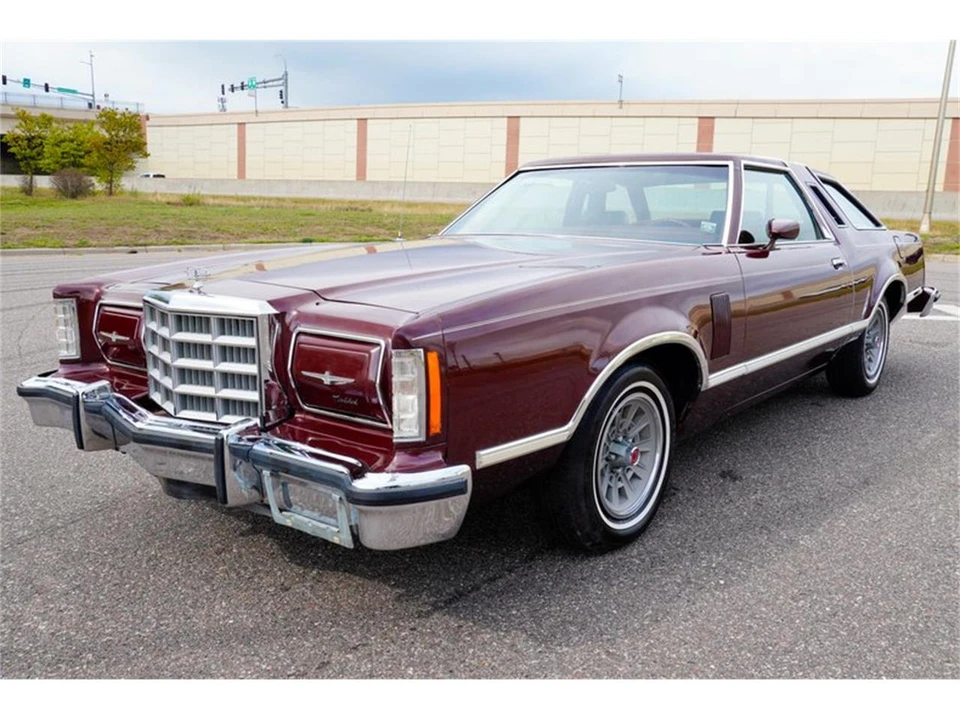 1979 Ford Thunderbird 7th Gen - Image 8 of 31